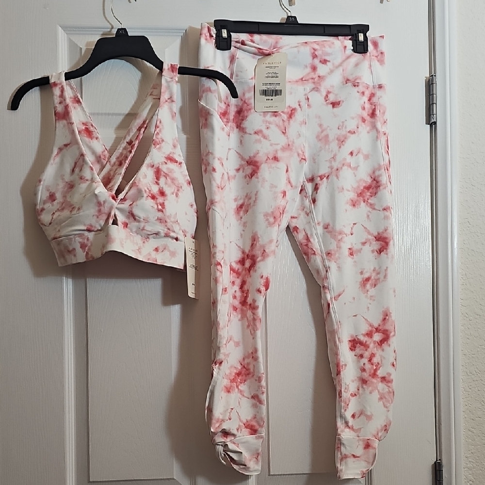 Fabletics Tie-Dye Pink & White Active Set - Sports Bra + Leggings